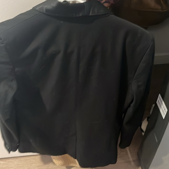 H&M Blazer - Picture 2 of 5